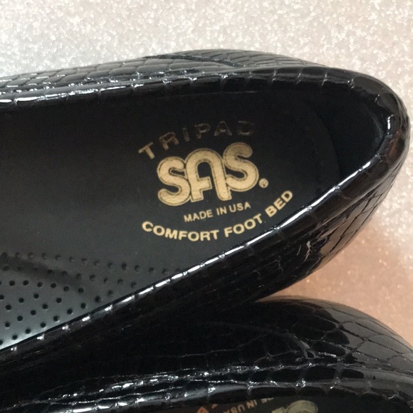 NEW SAS Simplify Slip On Loafer. Size 9 - Picture 6 of 9